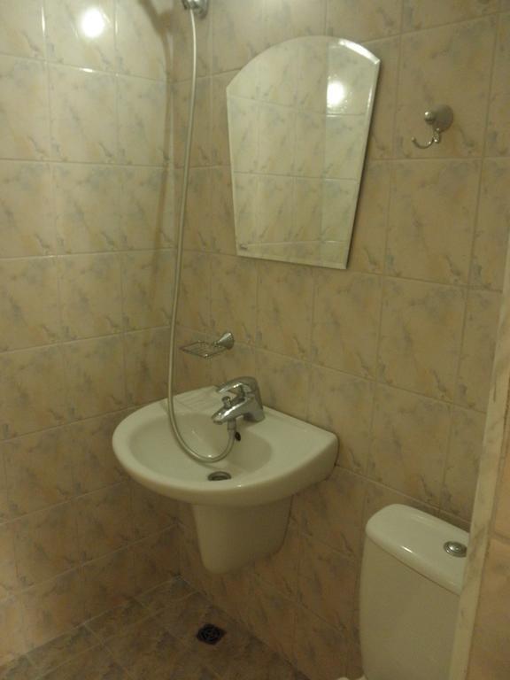 Hotel Atlantic Sliven Habitación foto